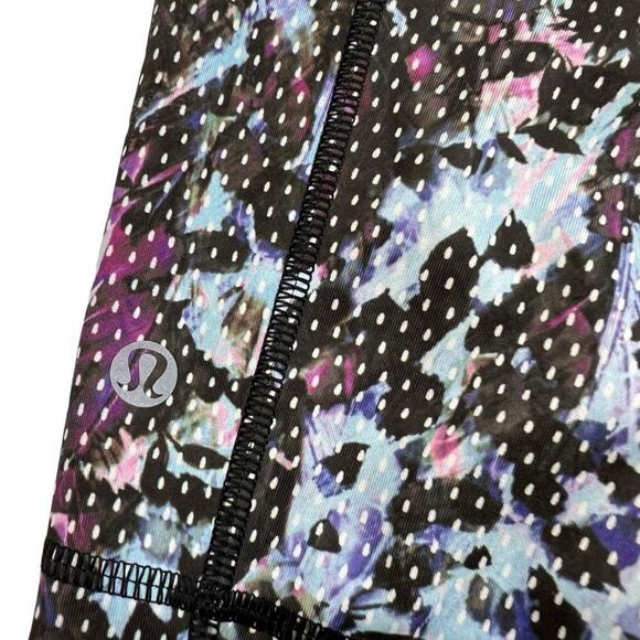 Lululemon What The Sport Bike Short Floral Tranquil Size 8 - Picture 5 of 6